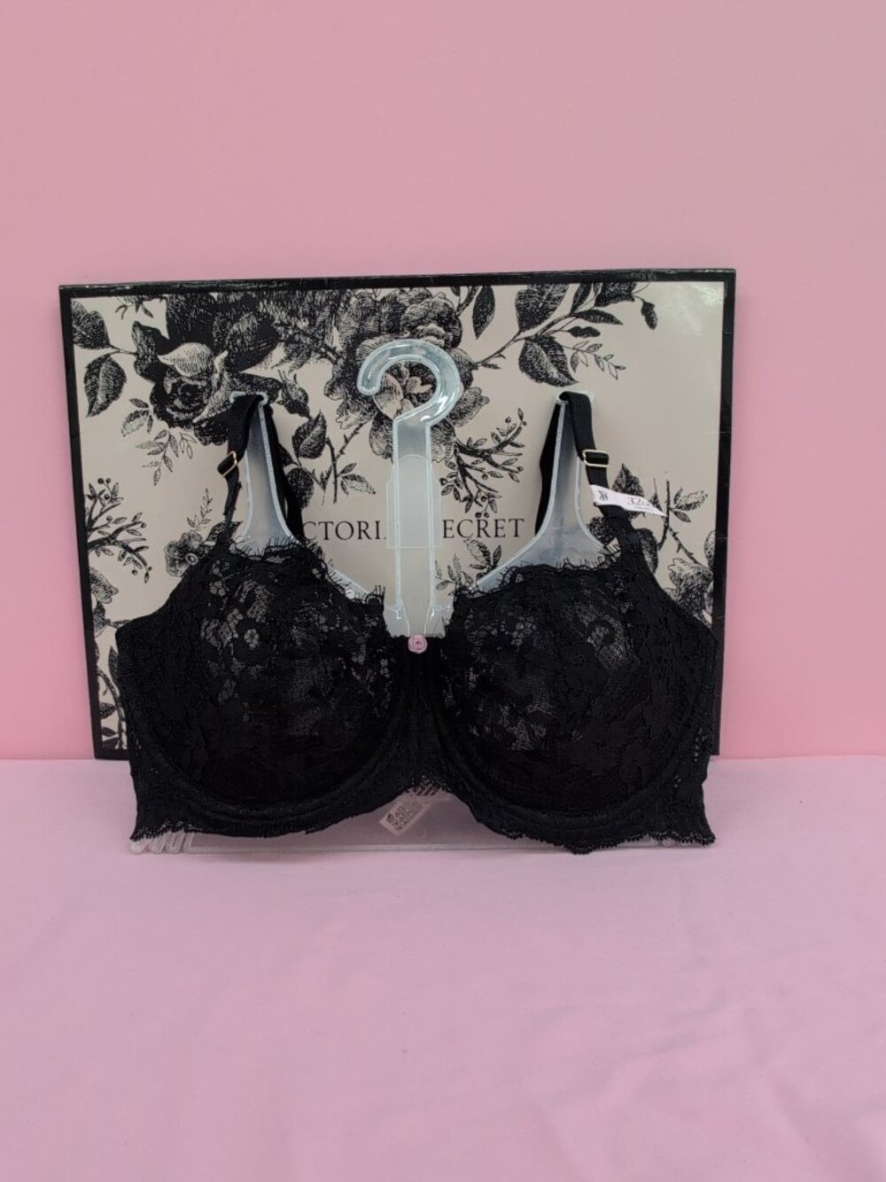Victoria Secret Dream Angels Wicked Unlined Lace Balconette Bra 32DD Black